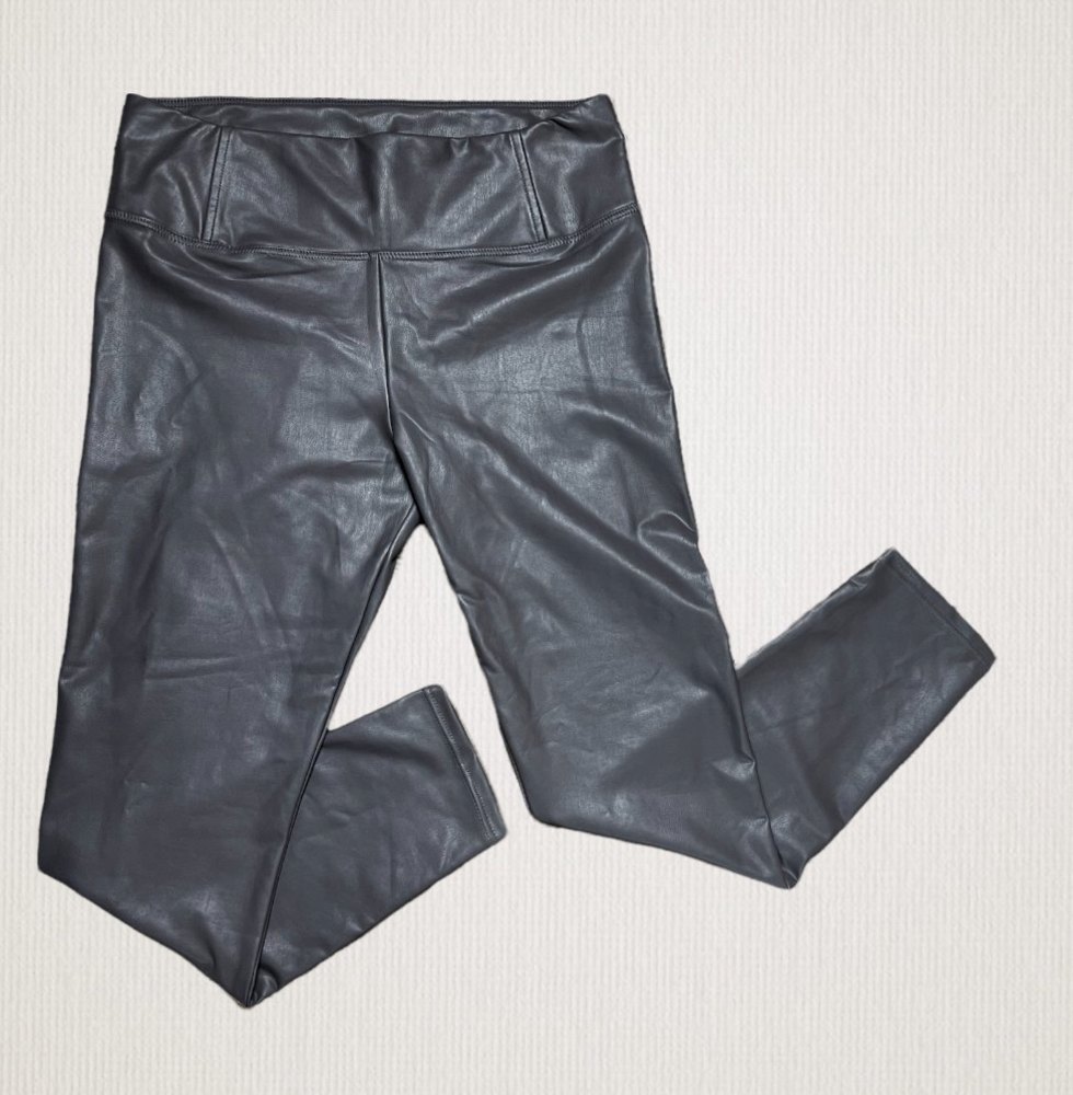 NWT BAGATELLE Women's Gray Faux Leather Pants Size XL